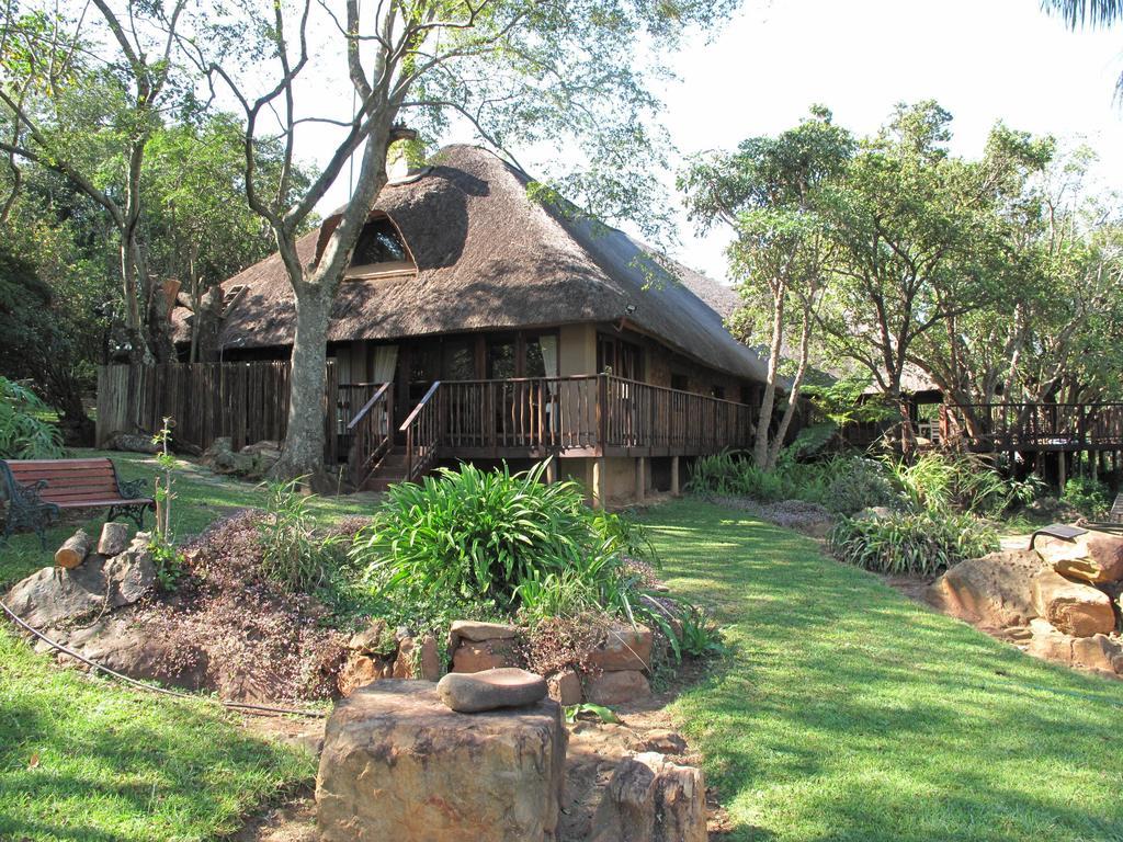 Caracal Lodge Alkmaar Buitenkant foto
